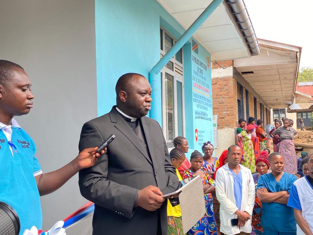 Rév. Dr. Jonathan Kivatsi à la DDC-Suisse: « vous avez choisi de soutenir ce qui est de plus précieux, la vie »